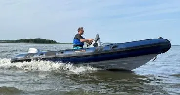 Trainerbootvermietung